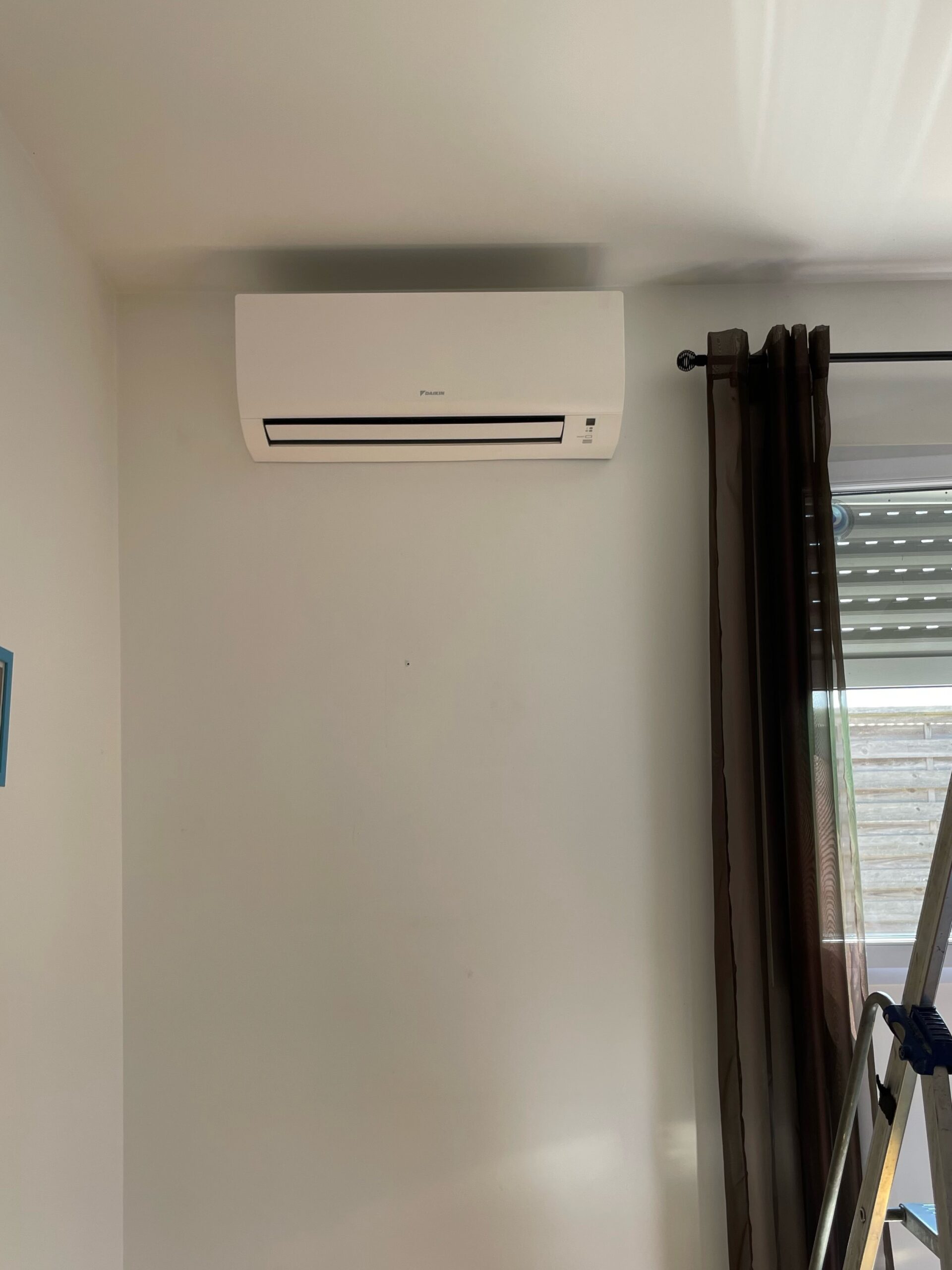 Installation d’une pompe à chaleur air air multisplit