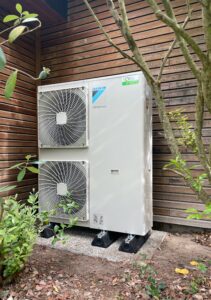 Intallation d’une pompe à chaleur air-eau