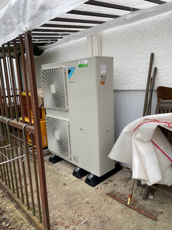 Intallation d’une pompe à chaleur air-eau